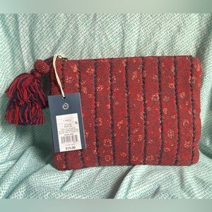 Universal Thread Red Flowers Handbag
